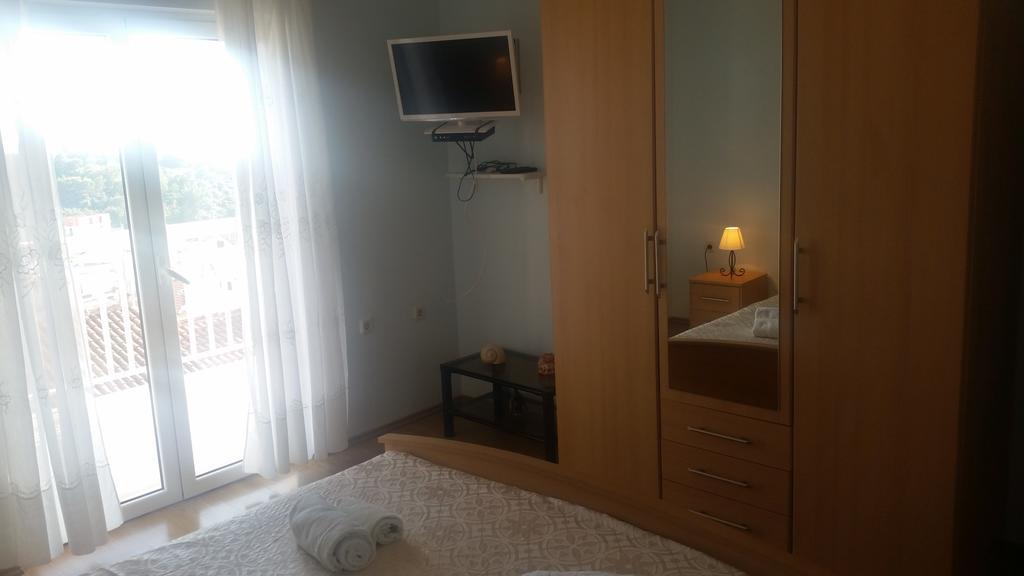 Vucic Hvar Town