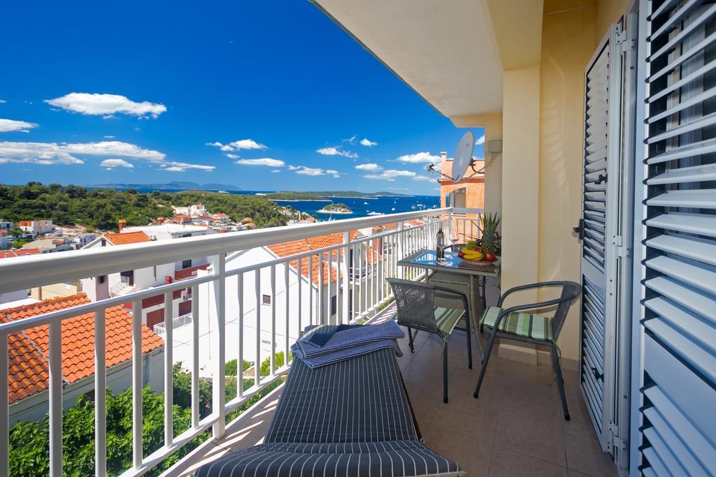 Vucic * Hvar Town