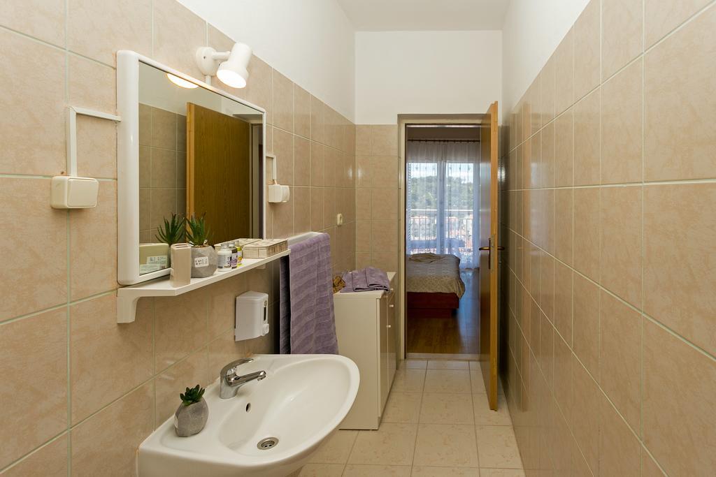 Vucic Apartment